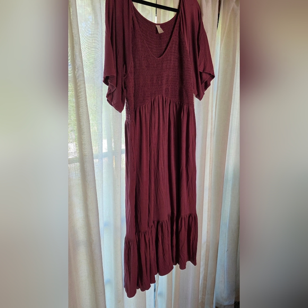 Kate Quinn Flutter Sleeve Dress